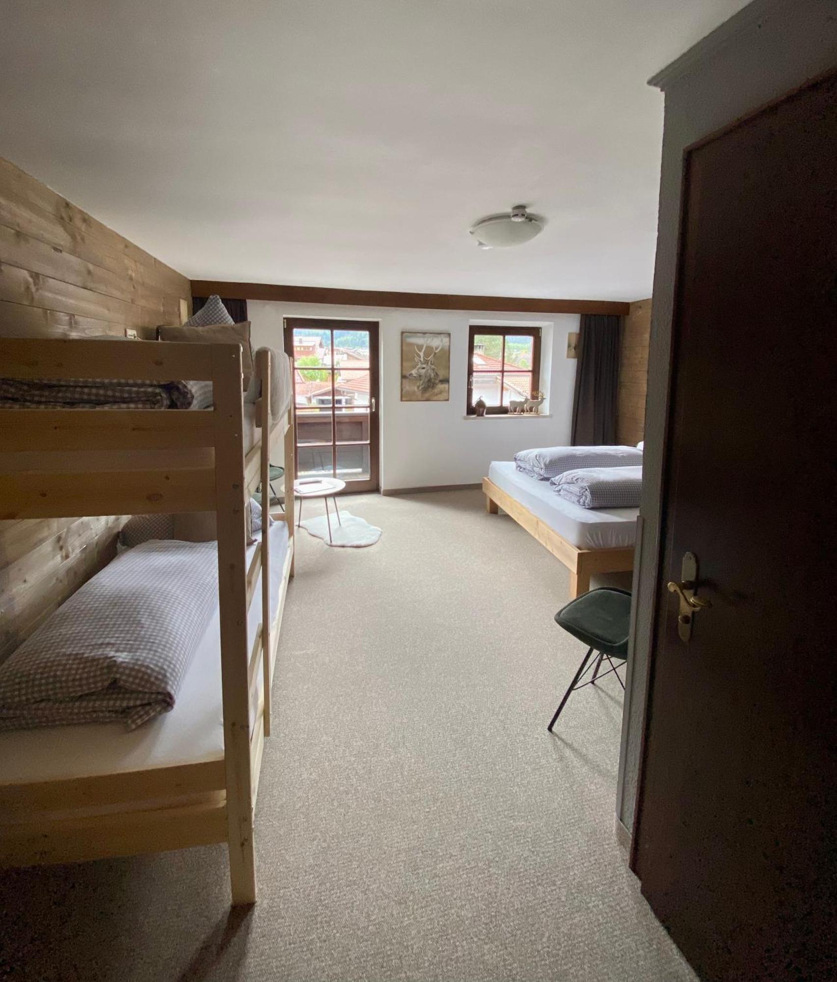 Hotel Haus Tirol Ehrwald Zewnętrze zdjęcie